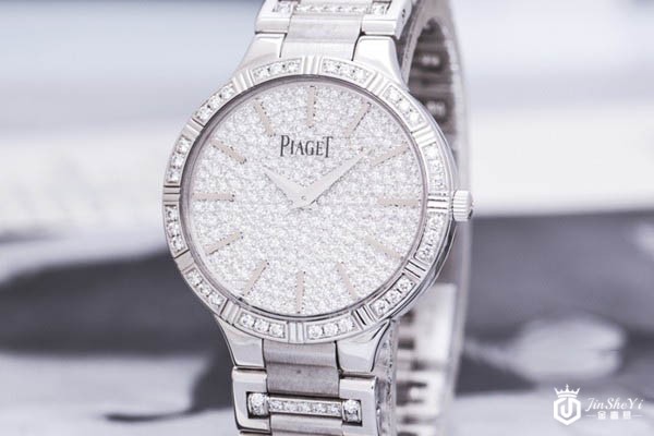 上图为伯爵原镶钻女士腕表G0A34053正面展示图
