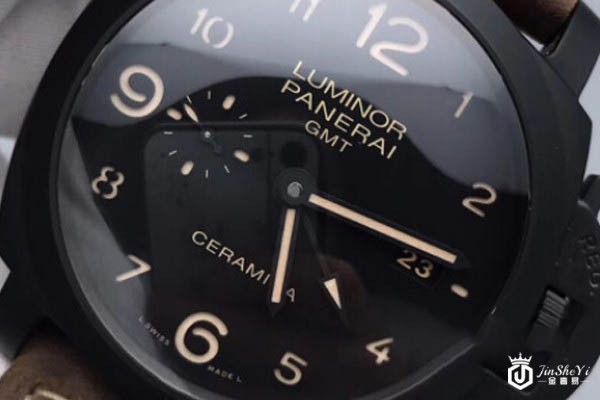 沛纳海LUMINOR 1950系列PAM00441腕表表盘展示图 沛纳海LUMINOR 1950系列PAM00441腕表表盘展示图