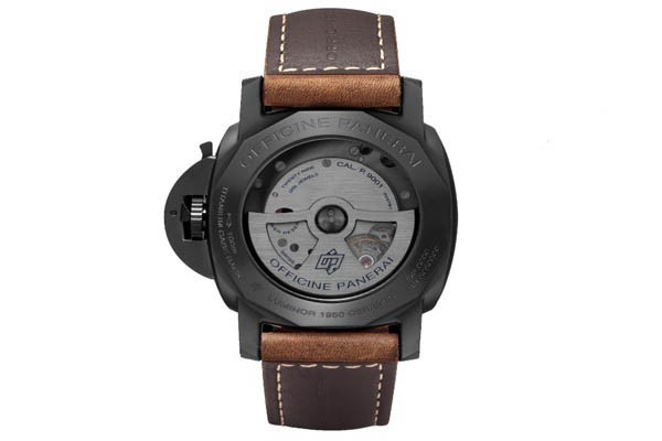 沛纳海LUMINOR 1950系列PAM00441腕表底部展示图 沛纳海LUMINOR 1950系列PAM00441腕表底部展示图