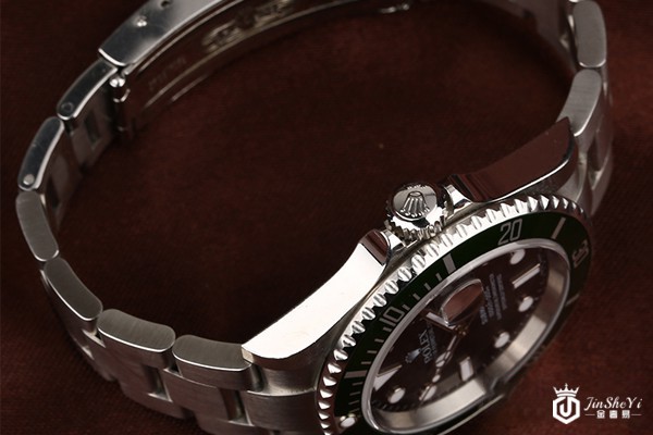 95新劳力士16610LV-93250潜航者型男表侧面图