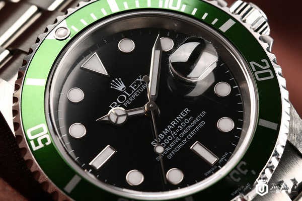 95新劳力士16610LV-93250潜航者型男表表镜图