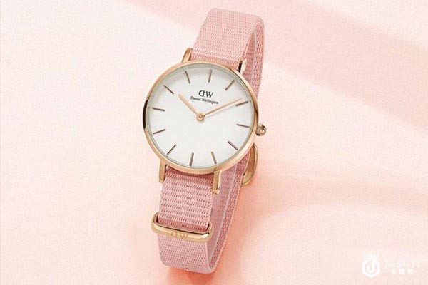 丹尼尔惠灵顿DW00100319腕表展示