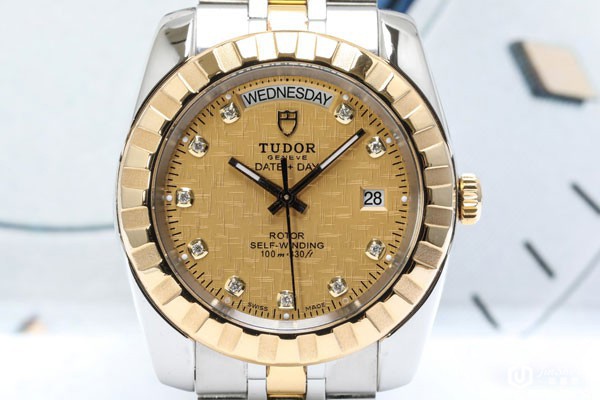 二手帝舵经典系列自动机械男士腕表表盘