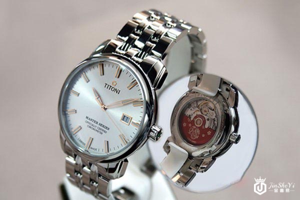 1万块的梅花手表回收多少钱