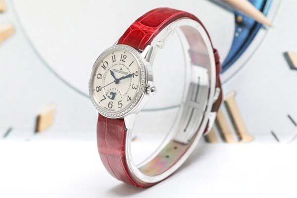 95新积家女表Q3468421约会系列手表正面图 95新积家女表Q3468421约会系列手表正面图