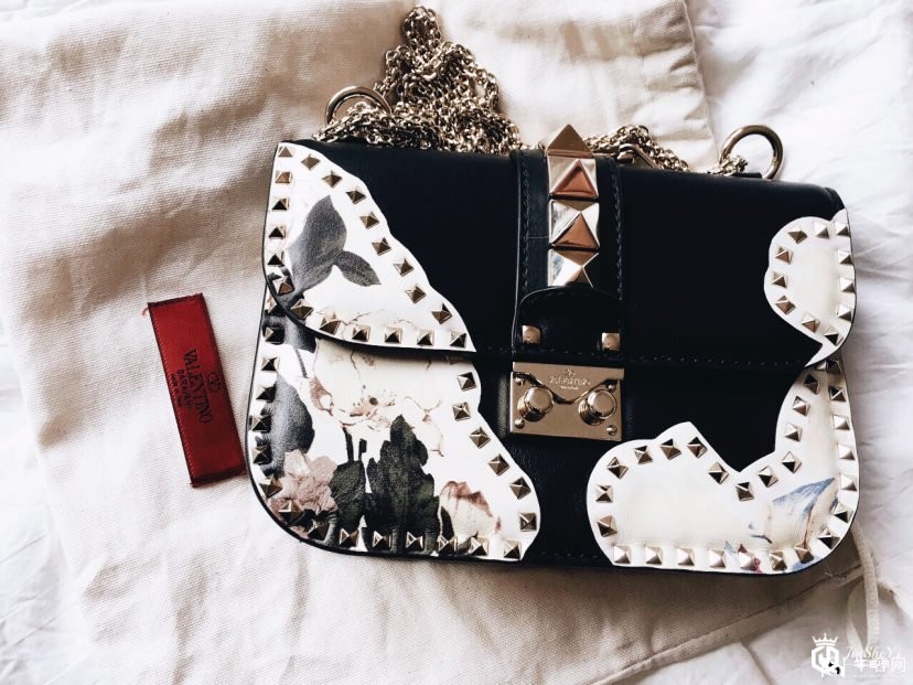 华伦天奴包包回收