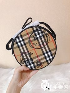 巴宝莉包包回收