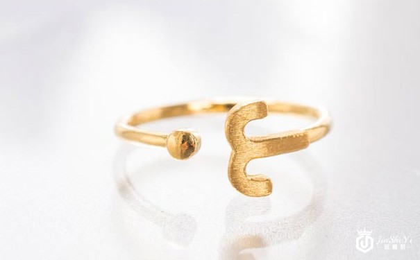 哪里有正规周大生黄金回收