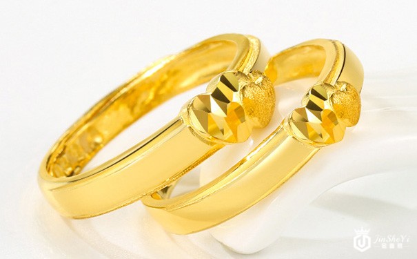 黄金回收999价格