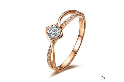 潮宏基彩金钻戒回收值钱吗