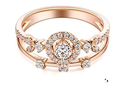 潮宏基彩金钻戒回收值钱吗