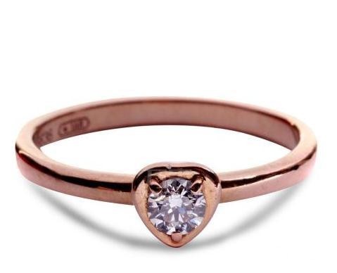 卡地亚钻戒回收