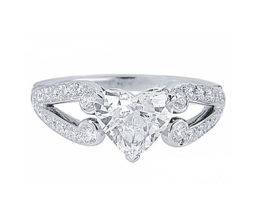 卡地亚钻戒回收