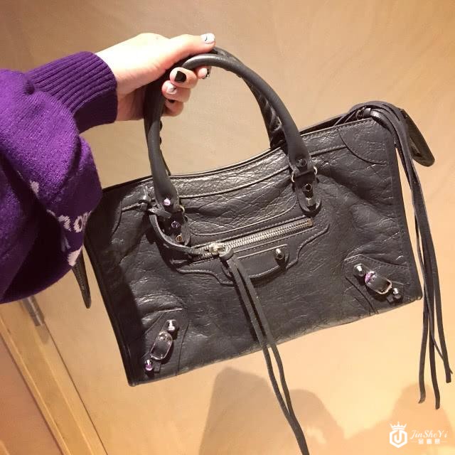 巴黎世家包回收