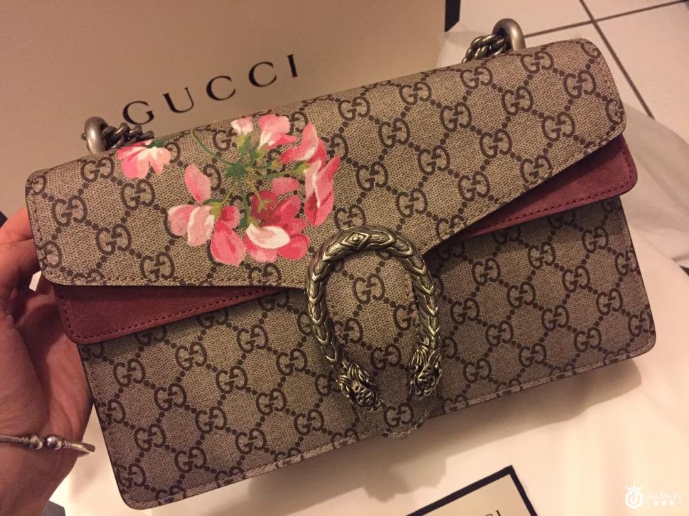 维护奢侈品包回收