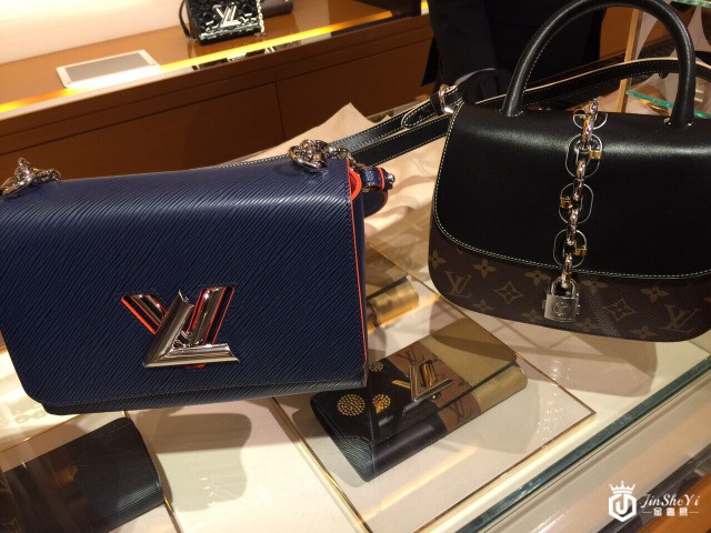 LV Twist链包回收