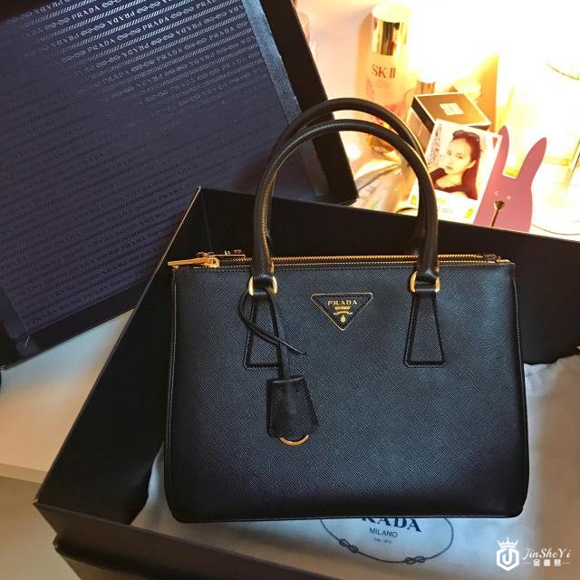 普拉达名牌包回收