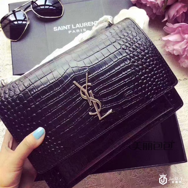 圣罗兰邮差包回收