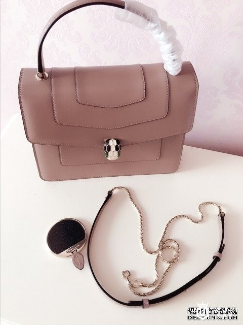 宝格丽蛇头包包回收