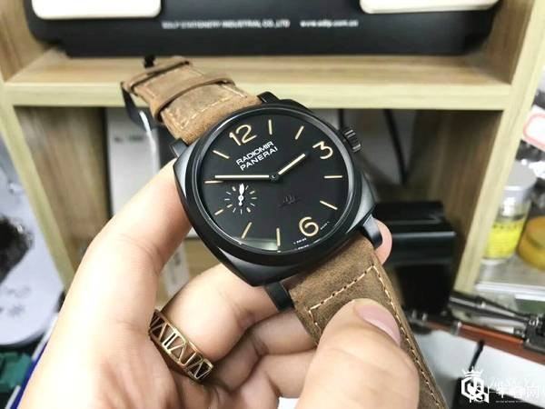 沛纳海限量珍藏款系列PAM00532腕表 (2)