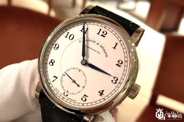 朗格手表回收多少钱