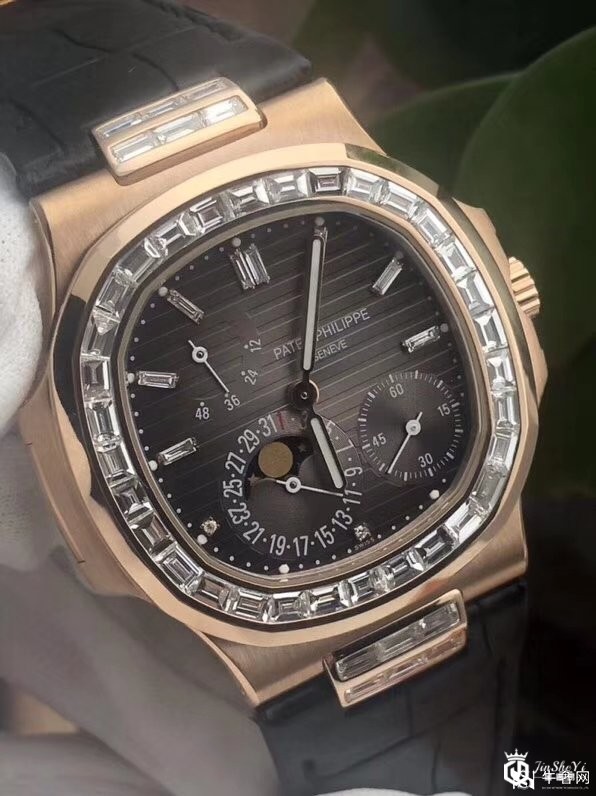 百达翡丽鹦鹉螺5712手表回收