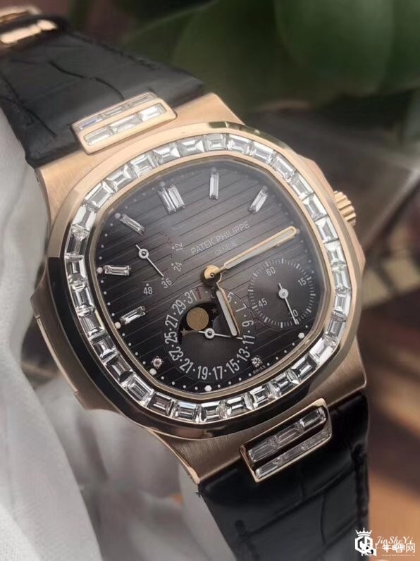 百达翡丽鹦鹉螺5712手表回收