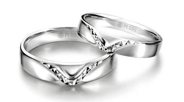 一克拉钻石戒指回收