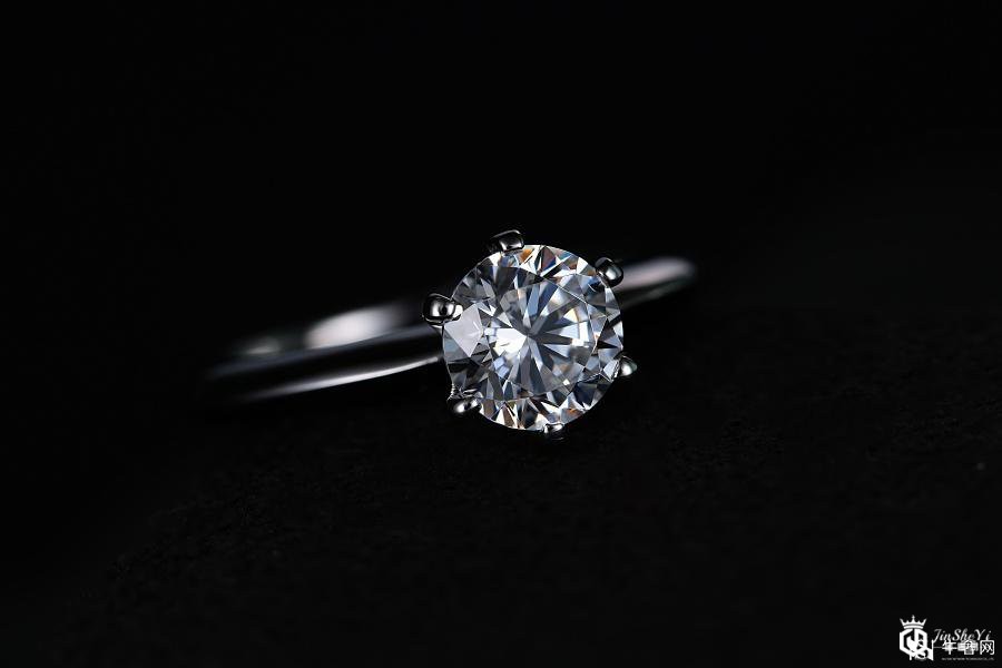 钻石的等级颜色有哪些，回收影响价格吗