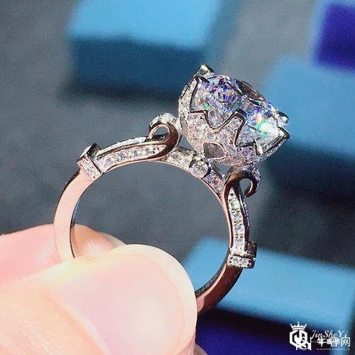 现在一克拉钻石戒指回收