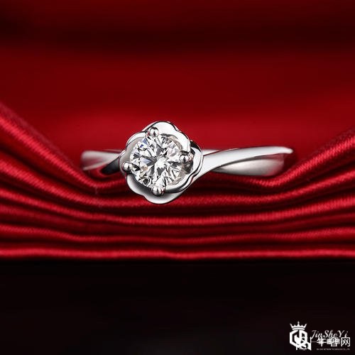 在香港买钻石戒指价格好吗？如何在国内回收？