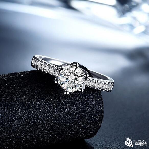 3万元左右的珂兰钻戒的回收价格是多少？