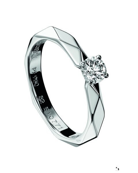 宝格丽钻戒回收