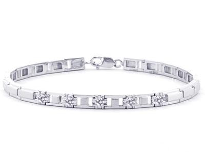 男士戴钻石手链会不是很土