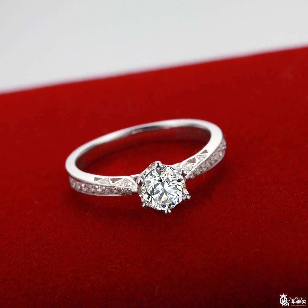 周大福铂金回收