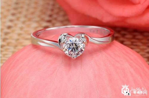 50分周大福钻石回收