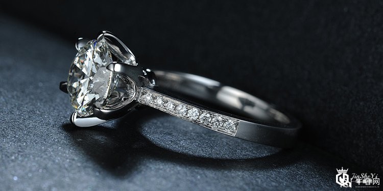 周大福的铂金戒指可以回收吗?