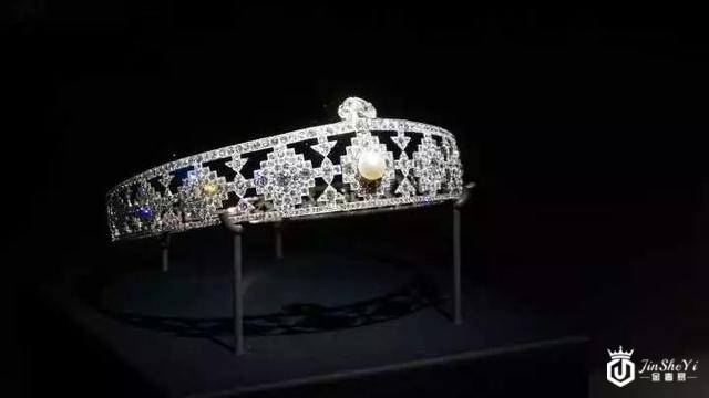 卡地亚的珠宝为什么比Tiffany卖得贵？