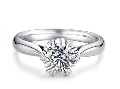 老凤祥30分钻戒