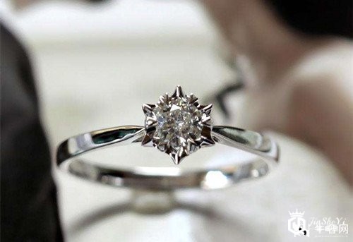 老庙钻石戒指回收