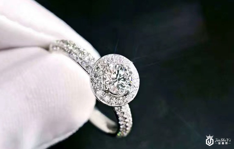 品牌克徕帝钻戒回收报价