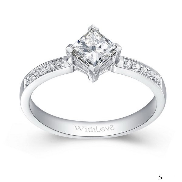 南京卡地亚戒指回收