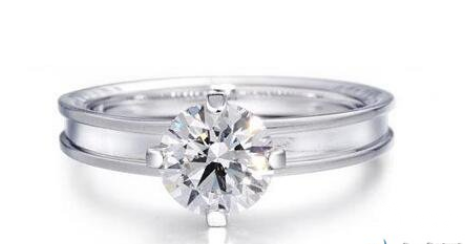 周生生钻戒回收