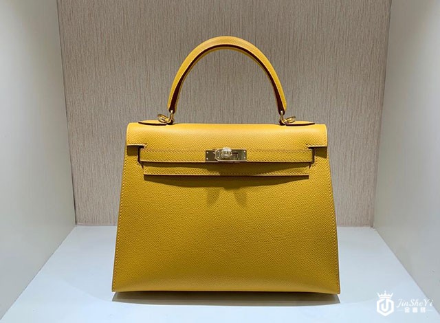 回收爱马仕包包什么价钱