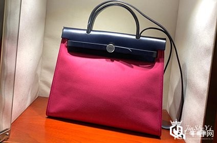 爱马仕Herbag31包包回收在网上能找到吗
