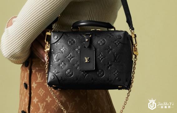 9成新的LV包包回收价钱