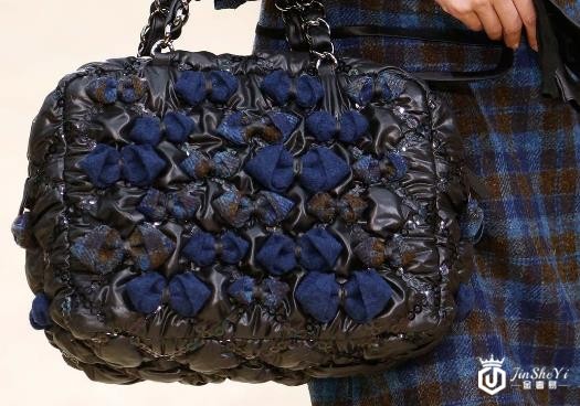 香奈儿cf包包回收价钱高吗