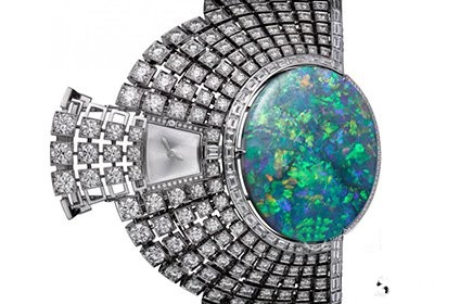 卡地亚创意宝石腕表回收多少钱