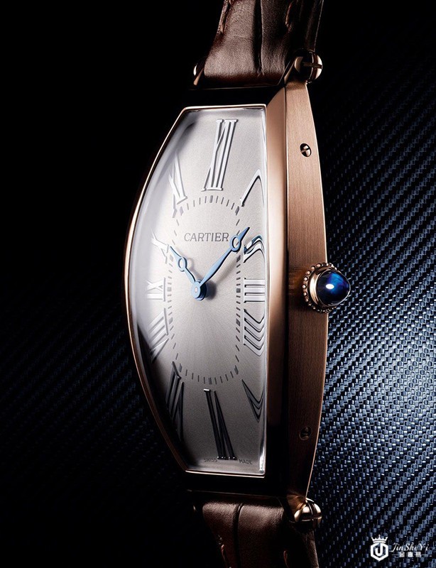 卡地亚桶形腕表手表回收价格