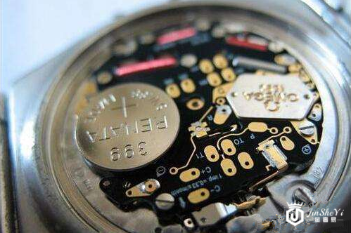 卡地亚手表换电池